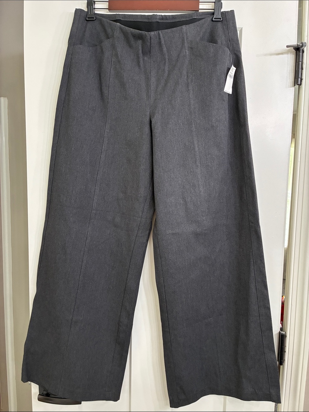 Old Navy Wide Leg Women's Pants in Charcoal Gray